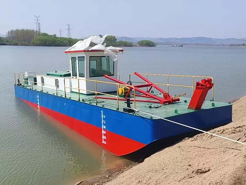 Havnslæbebåd til uddybningsstøtte