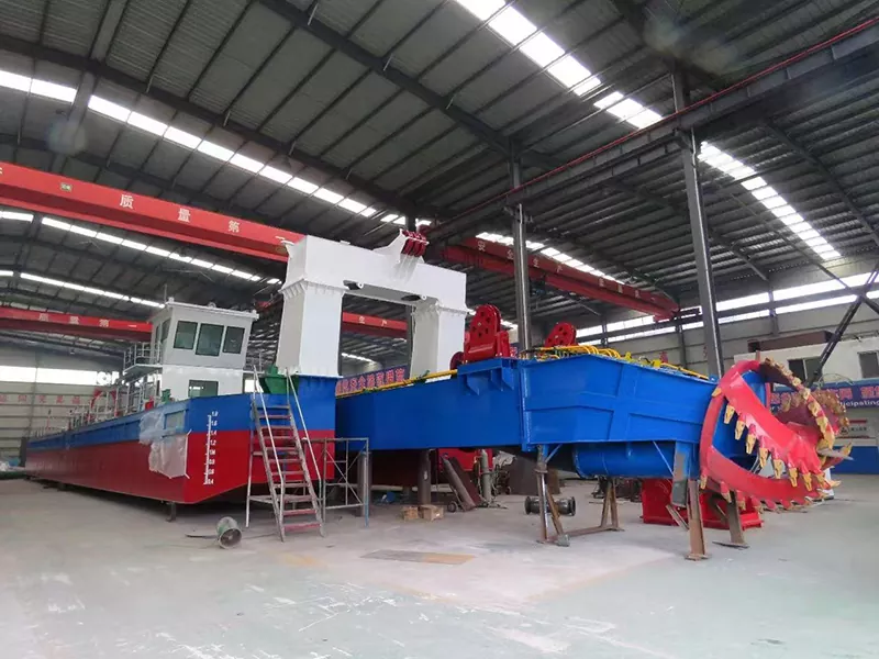 Suction Dredger Ship